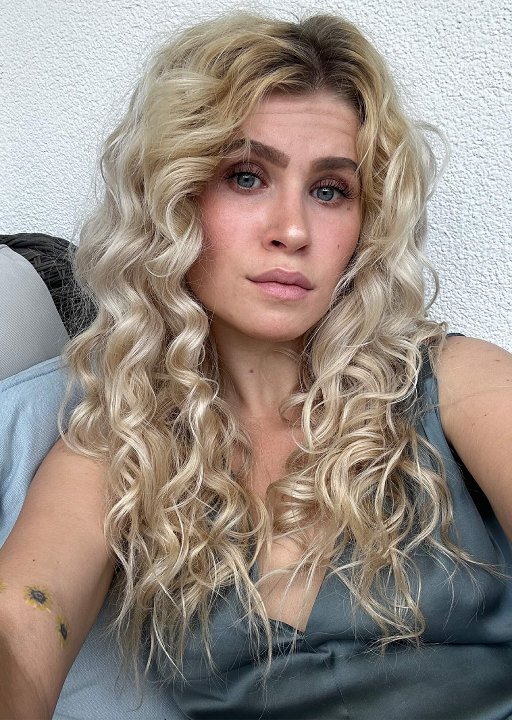 Natália Šťastná