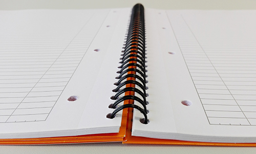 Zápisník Oxford A4+ INT Activebook linajkový