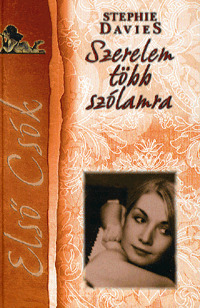 Kniha Első csók - Szerelem több szólamra - Stephie Davies