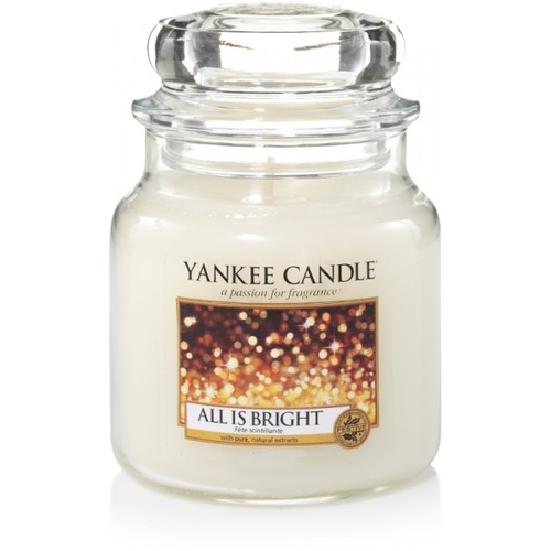 Yankee Candle sviečka stredná All is Bright