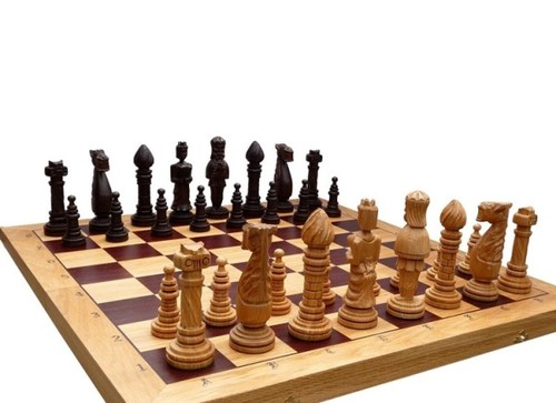 Šachy drevené Dub (intarzia)