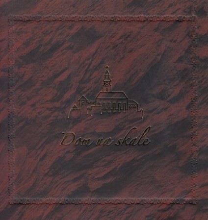 Dom na skale