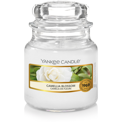 Yankee Candle sviečka malá Camellia Blossom
