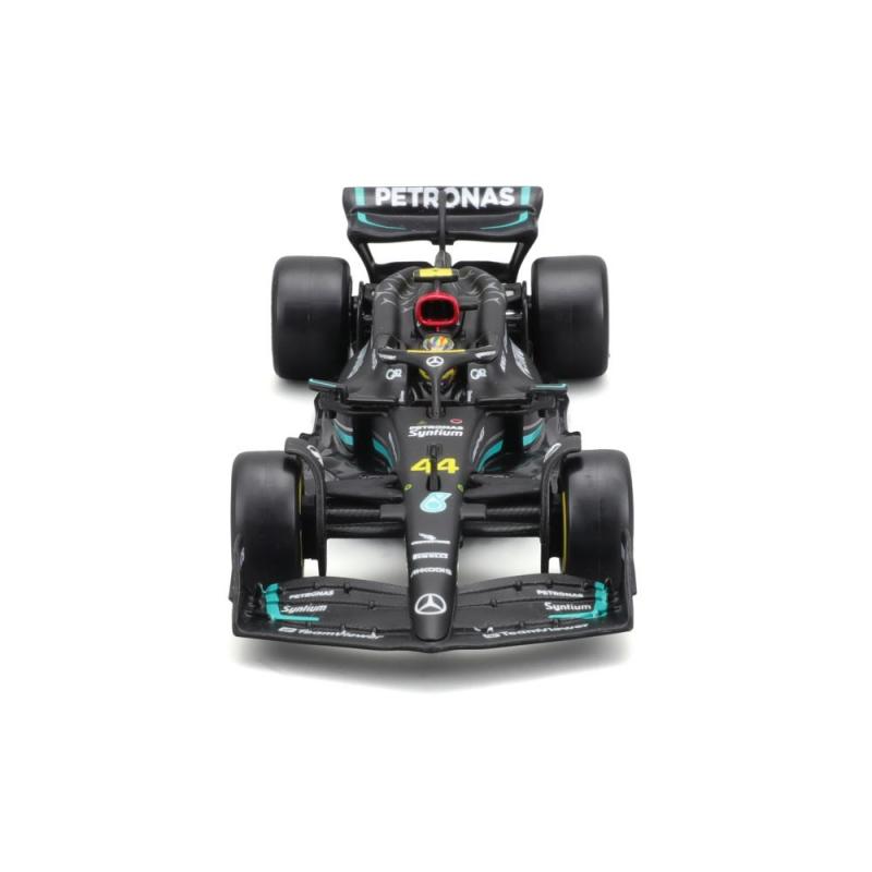 Bburago 1:43 RACE Formula F1 - Mercedes-AMG F1 W14 E Performance (2023) 63 (George Russell) - with driver and decorative box