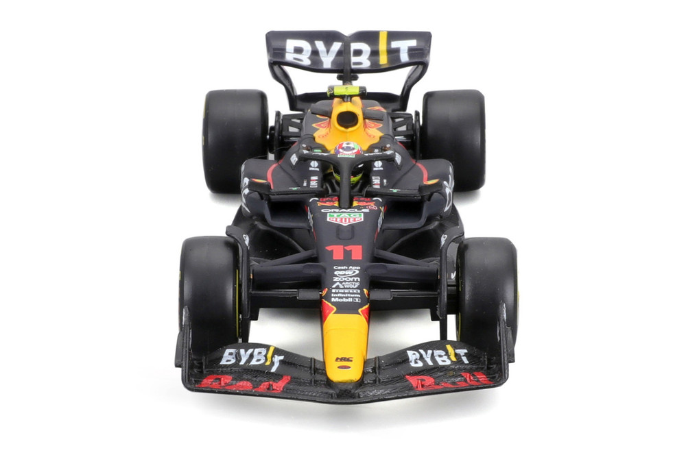 Bburago 1:43 RACE Formula F1 - Red Bull Racing RB19 (2023) 11 (Sergio Pérez) - with driver and decorative box