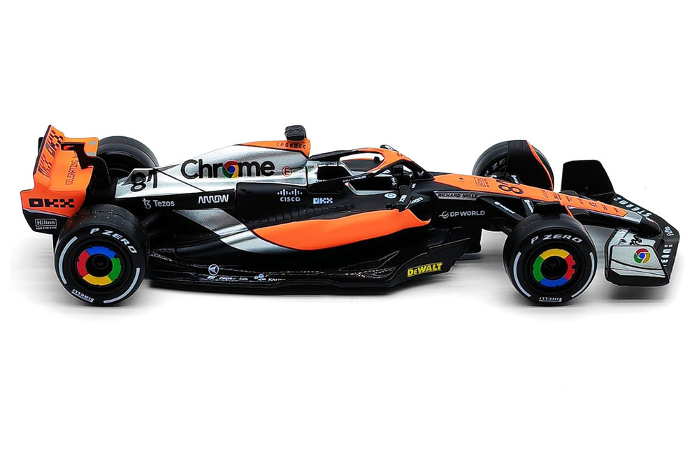 Bburago 1:43 RACE Formula F1 - McLaren F1 Team MCL60 (2023) #81 (Oscar Piastry)
