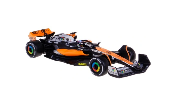 Bburago 1:43 RACE Formula F1 - McLaren F1 Team MCL60 (2023) 4 (Lando Norris) - with driver and decorative box