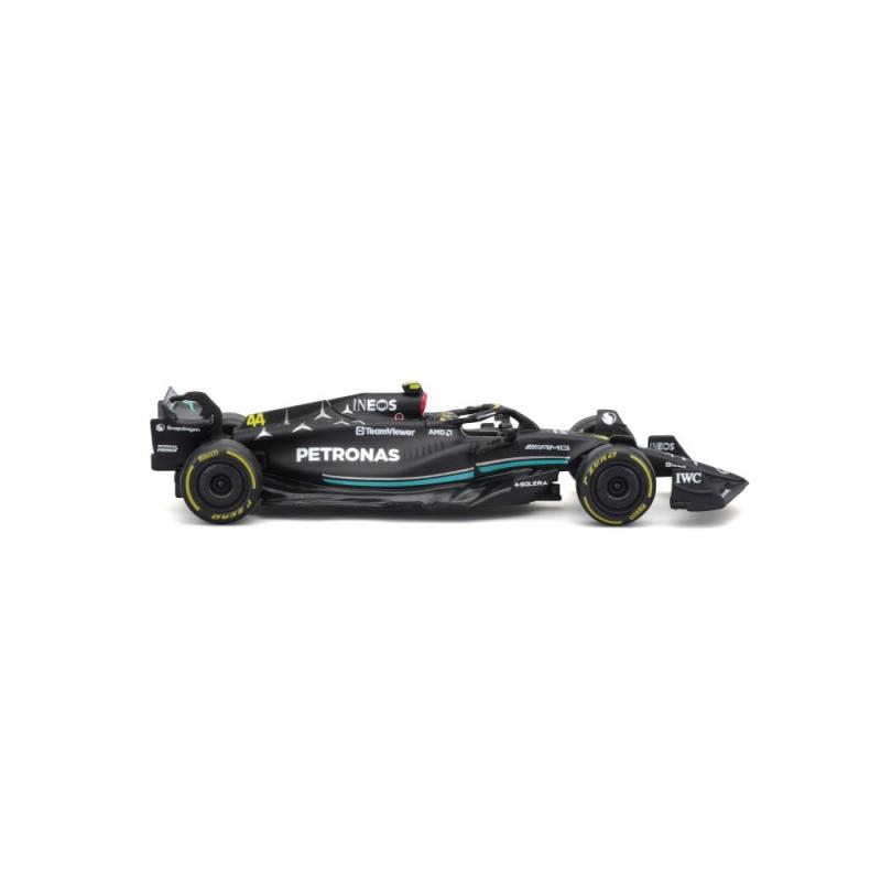 Bburago 1:43 RACE Formula F1 - Mercedes-AMG F1 W14 E Performance (2023) 44 (Lewis Hamilton) - with driver and decorative box