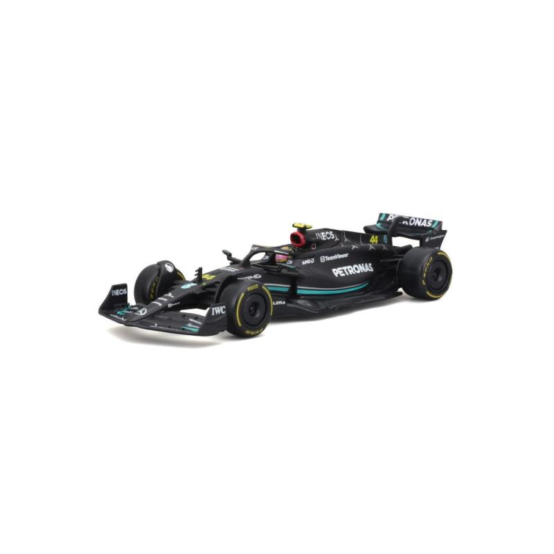 Bburago 1:43 RACE Formula F1 - Mercedes-AMG F1 W14 E Performance (2023) 44 (Lewis Hamilton) - with driver and decorative box