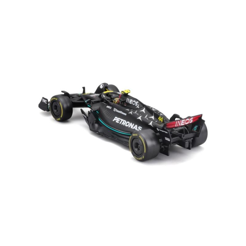 Bburago 1:43 RACE Formula F1 - Mercedes-AMG F1 W14 E Performance (2023) 44 (Lewis Hamilton) - with driver and decorative box