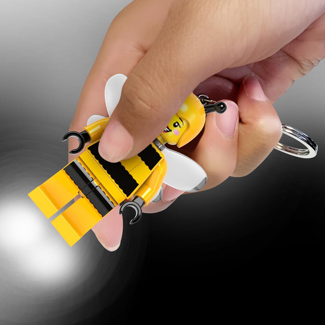 LEGO Minifigures Čmeliačie dievča svietiaca figúrka