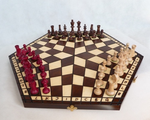 F.P.H.U. „ MADOŃ” Šachy drevené large pre 3 hráčov