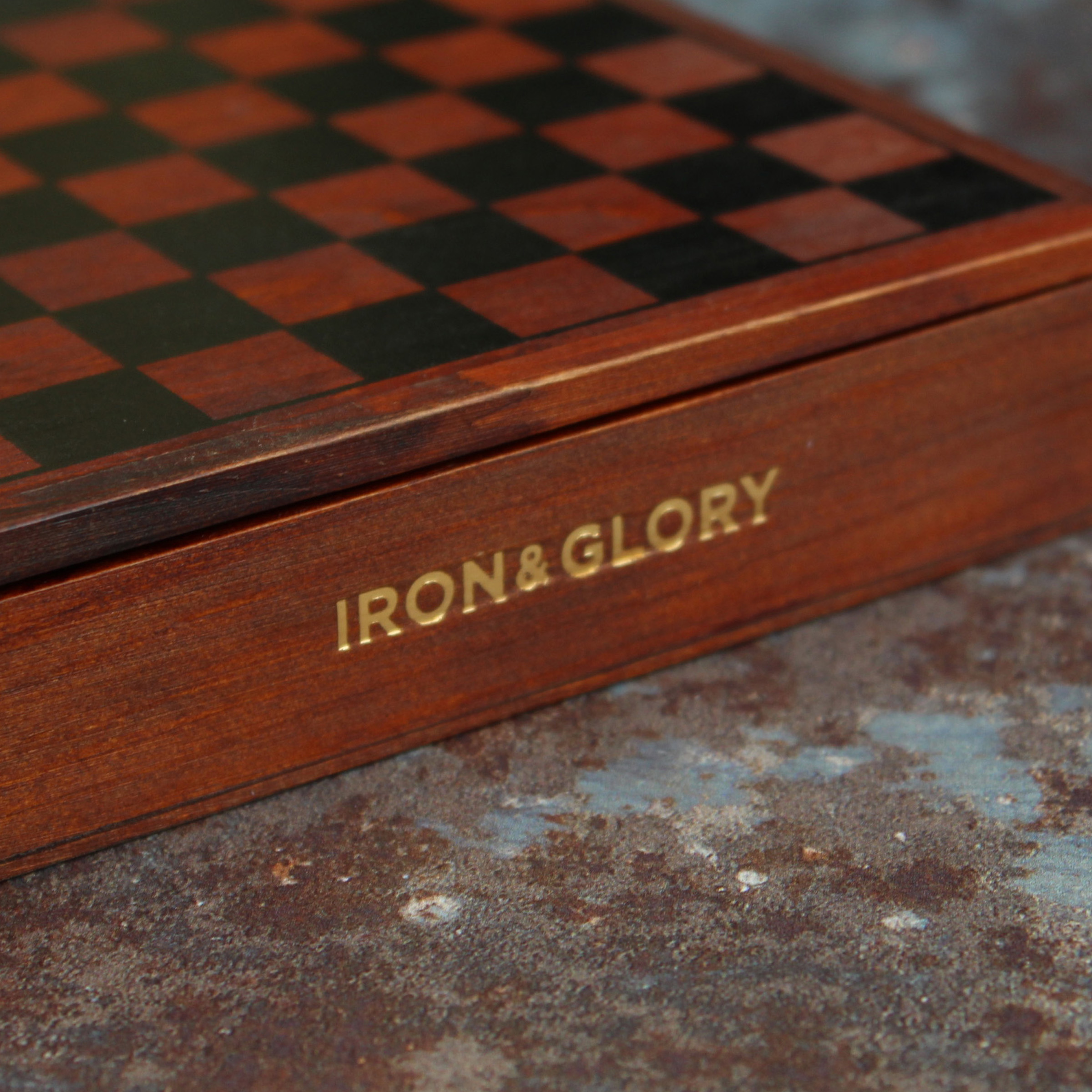 Iron & Glory Drevená sada spoločenských hier