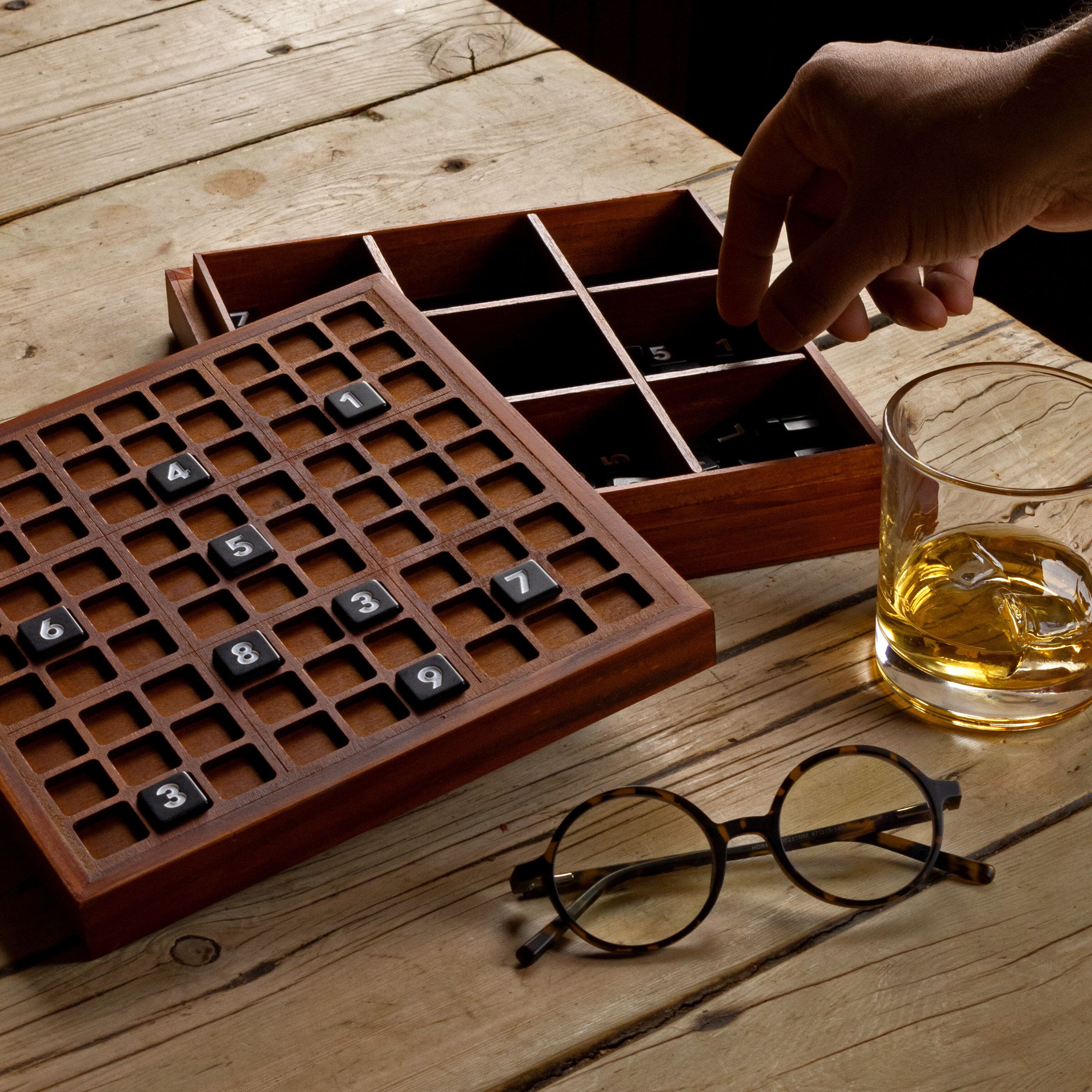 Iron & Glory Deluxe Sudoku hra