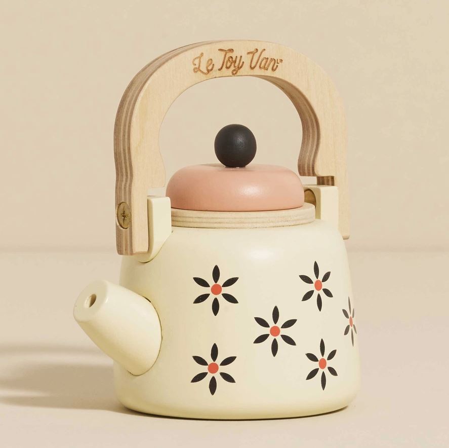 Drevená kanvica na čaj Vintage