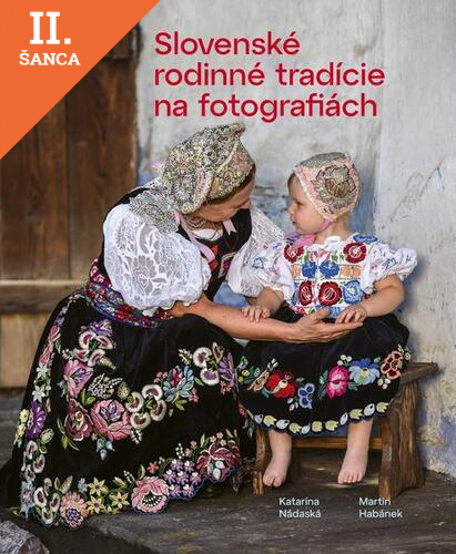 Lacná kniha Slovenské rodinné tradície na fotografiách