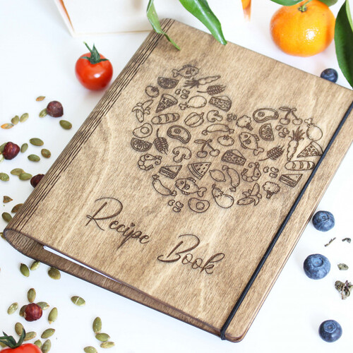 Kniha Interess Drevený receptár Srdiečko tmavý