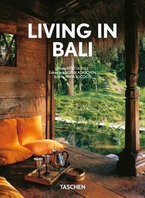 Kniha Living in Bali. 40th Ed.