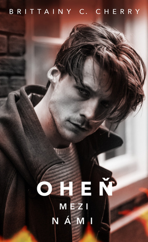 Kniha Oheň mezi námi