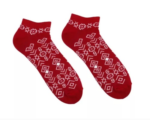 HestySocks Unisex členkové ponožky Čičmany bordové HestySocks (veľkosť: 35-38)