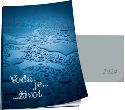 Kniha Lunárny diár Krásnej panej 2024