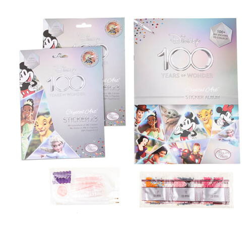 Zberateľský album s nálepkami Disney k 100. výročiu vykladanie z diamantov