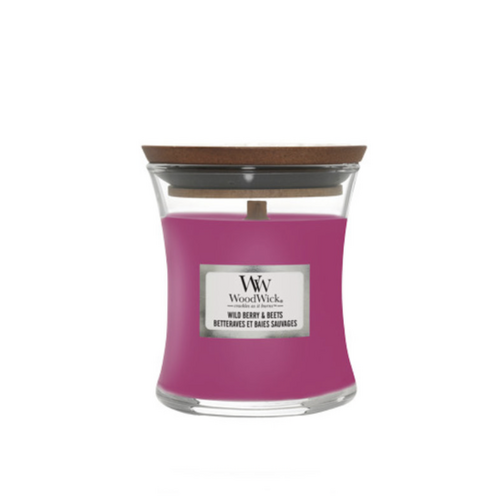 Woodwick sviečka stredná Wild berry & beets