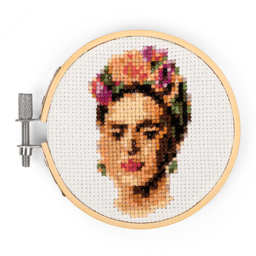 Kikkerland Mini súprava na vyšívanie Frida