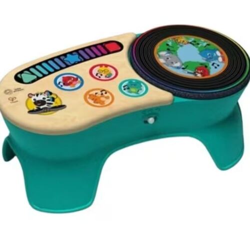 Drevená dotyková hračka DJ Discovery Turntable BABY EINSTEIN