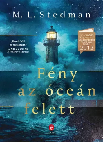 Fény az óceán felett