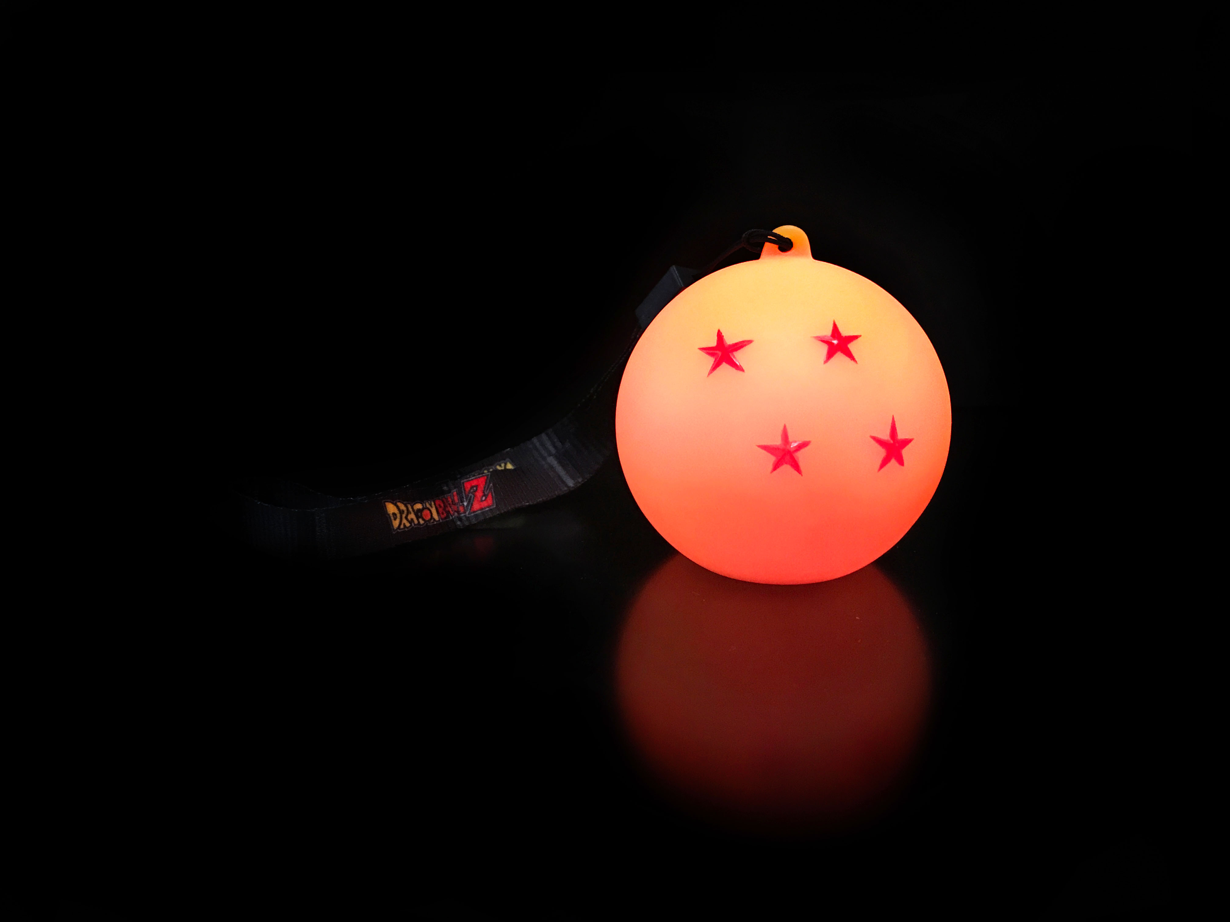 Teknofun Dragon Ball prívesok svietiaca guľa 9cm