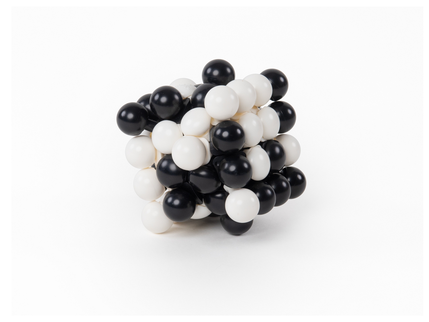 RecentToys Polar Cube