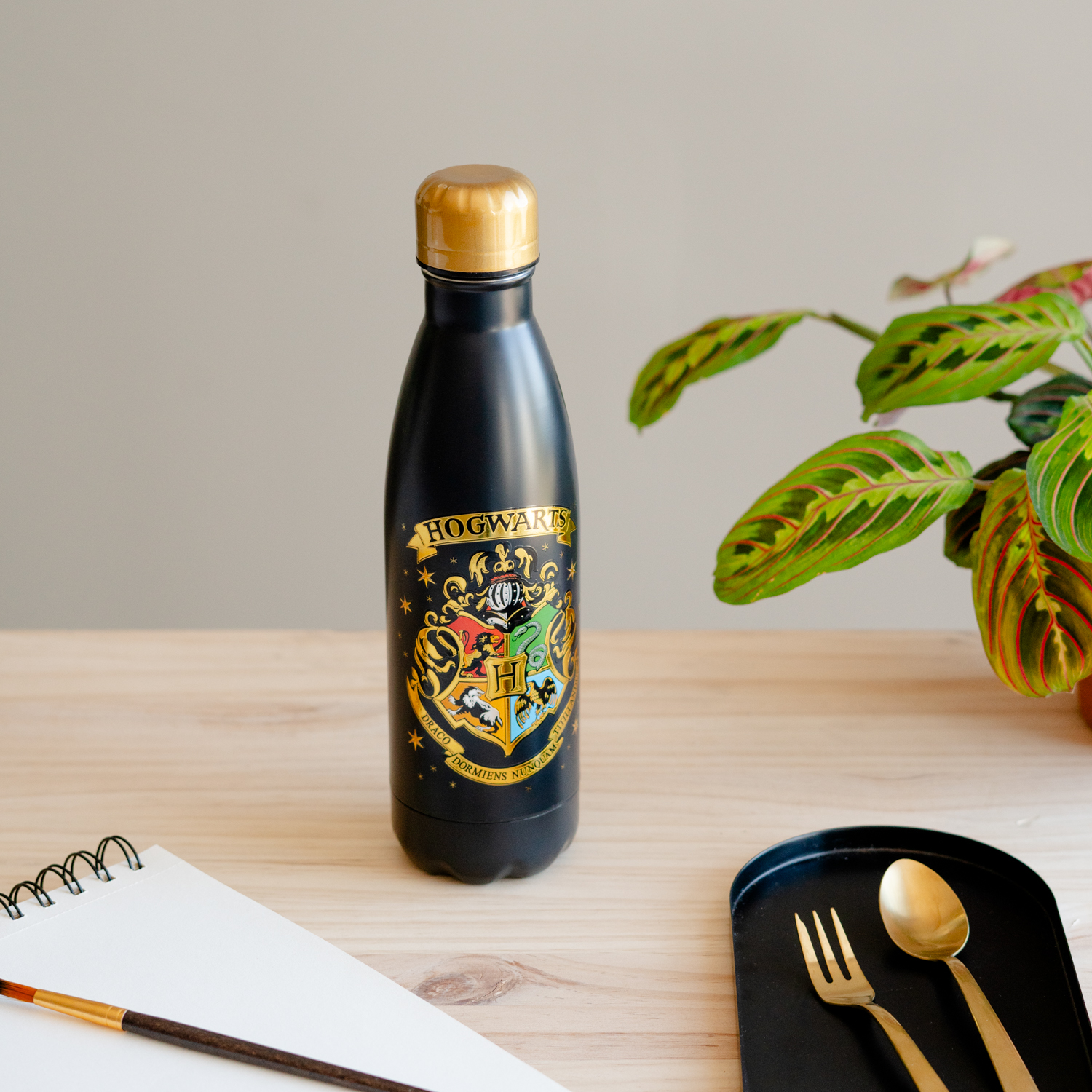 HARRY POTTER ROKFORT 500ML KOVOVÁ FĽAŠA NA TEPLÉ A STUDENÉ NÁPOJE