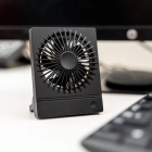 Kikkerland Nabíjateľný ventilátor tenký
