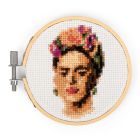 Kikkerland Mini súprava na vyšívanie Frida