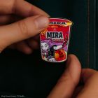 K-POP - Demon Hunters - Odznak Mira Spice Queen Noodles