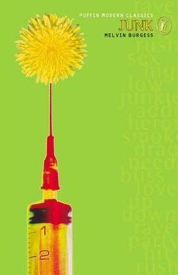 Junk (Puffin Modern Classics)