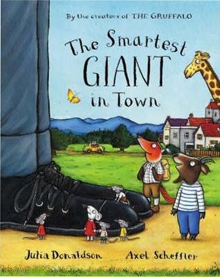 The Smartest Giant in Town (Book & CD)