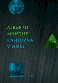 Knihovna v noci