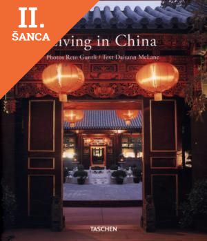 Lacná kniha Living in China