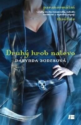 Druhý hrob nalevo