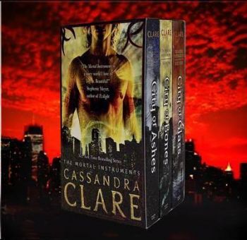 Mortal Instruments Boxed Set