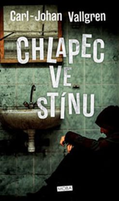 Chlapec ve stínu