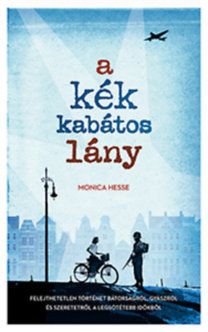 A kék kabátos lány