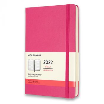 Diár MOLESKINE 2022 denný tvrdý tm.ružový L