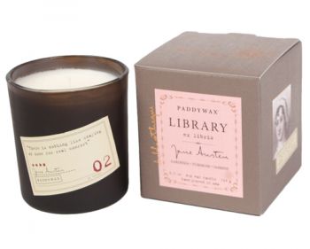 Paddywax LIBRARY Voňavá knihožrútska sójová sviečka Jane Austen 170g