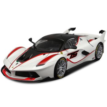 Bburago 1:18 Ferrari Signature series FXX K White