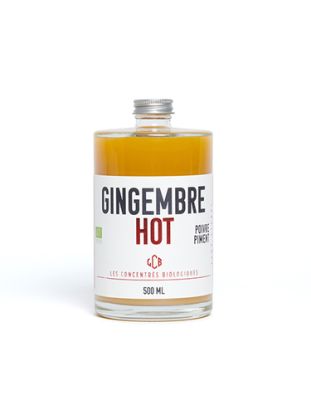 Organický osviežujúci zázvorový nápoj bez alkoholu, korenie-chilli