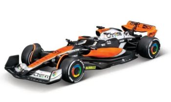 Bburago 1:43 RACE Formula F1 - McLaren F1 Team MCL38 (2024) 81 (Oscar Piastri)