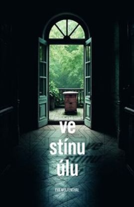 Ve stínu úlu
